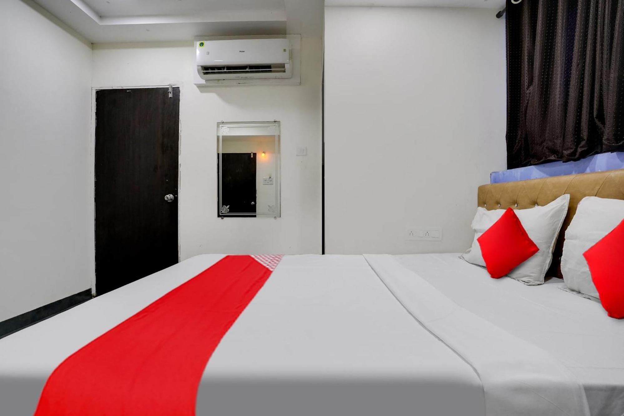 Hotel O Ashwi Нави Мумбаи Экстерьер фото